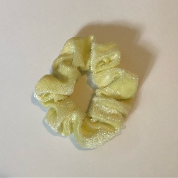 FINAL PRICE summer scrunchie set - Picture 4 of 4